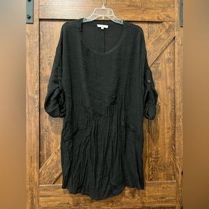Women tunic with button details